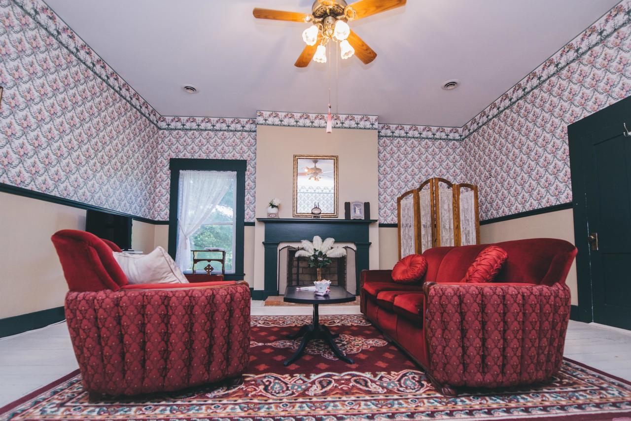 Old Caledonian Bed & Breakfast Ngoại thất bức ảnh