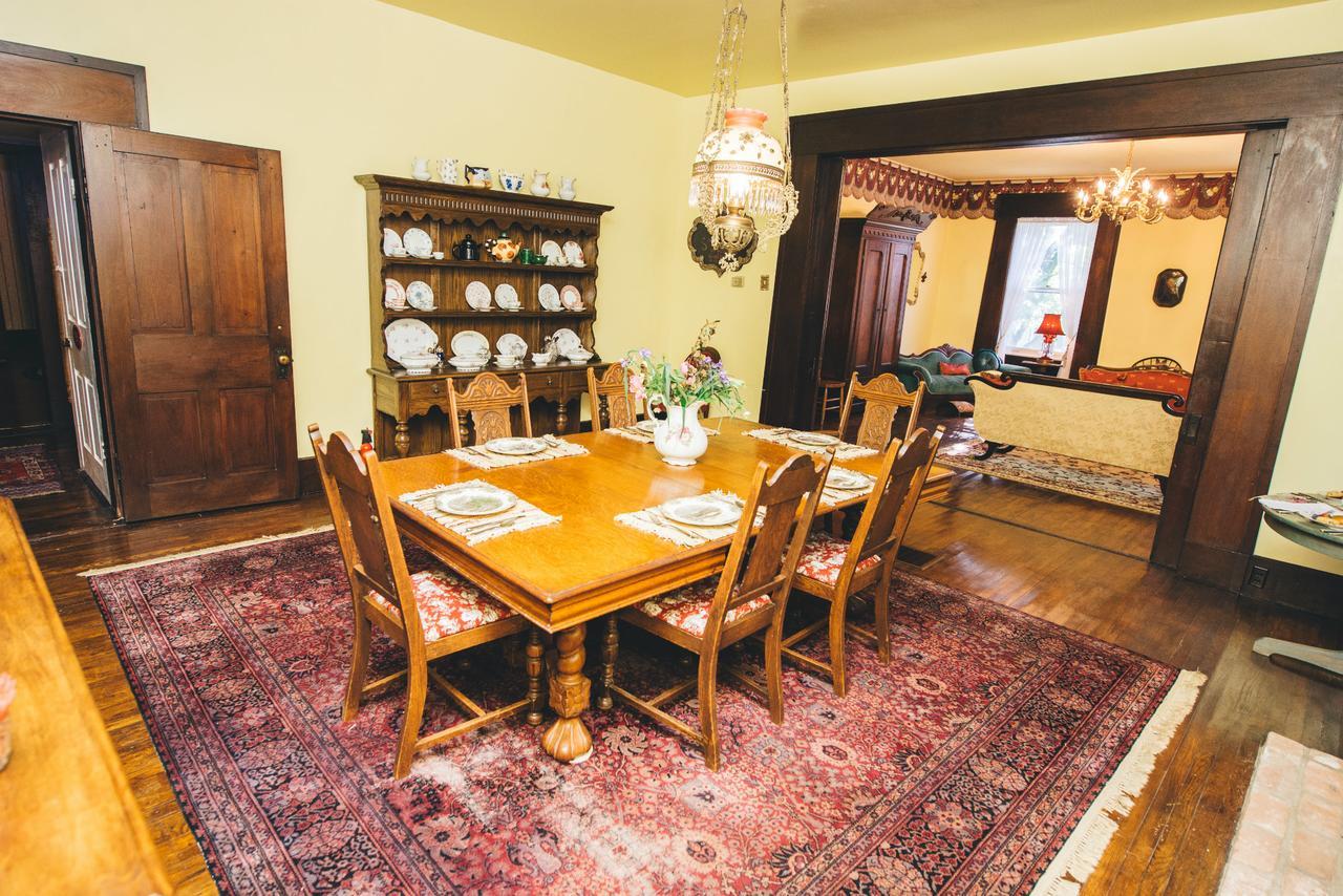 Old Caledonian Bed & Breakfast Ngoại thất bức ảnh