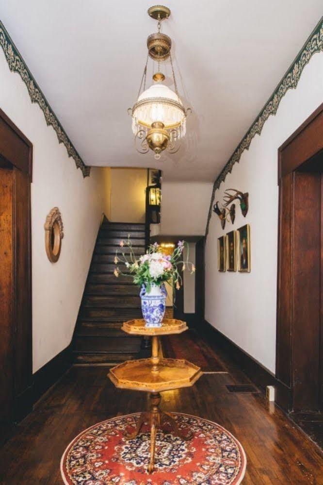 Old Caledonian Bed & Breakfast Ngoại thất bức ảnh
